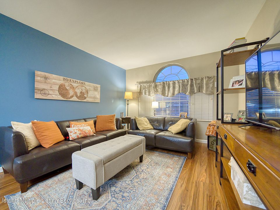 10 Margaretta Ct, Staten Island, NY 10314 Zillow