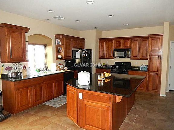 5th image of 8172 Cheerful Valley Ave