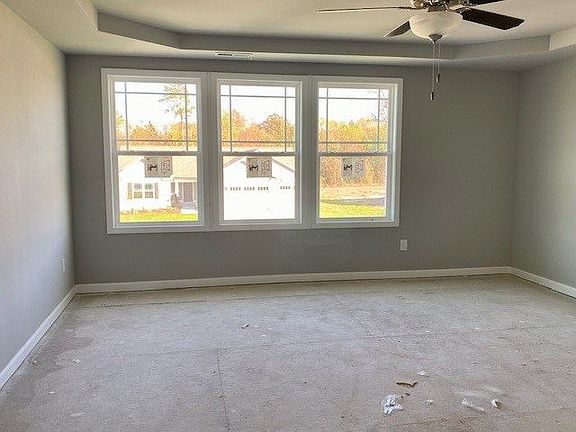 4th image of 205 Highland Park Dr