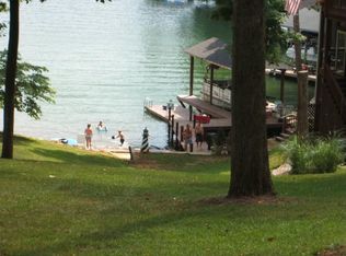 1036 Haygood Dr, Goodview, VA 24095