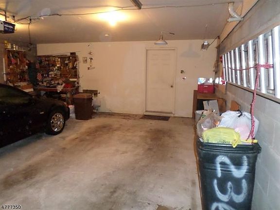 3rd image of 236 Mill St APT 3L