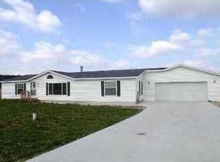 2525 Daisy Ln, Middleville, MI 49333