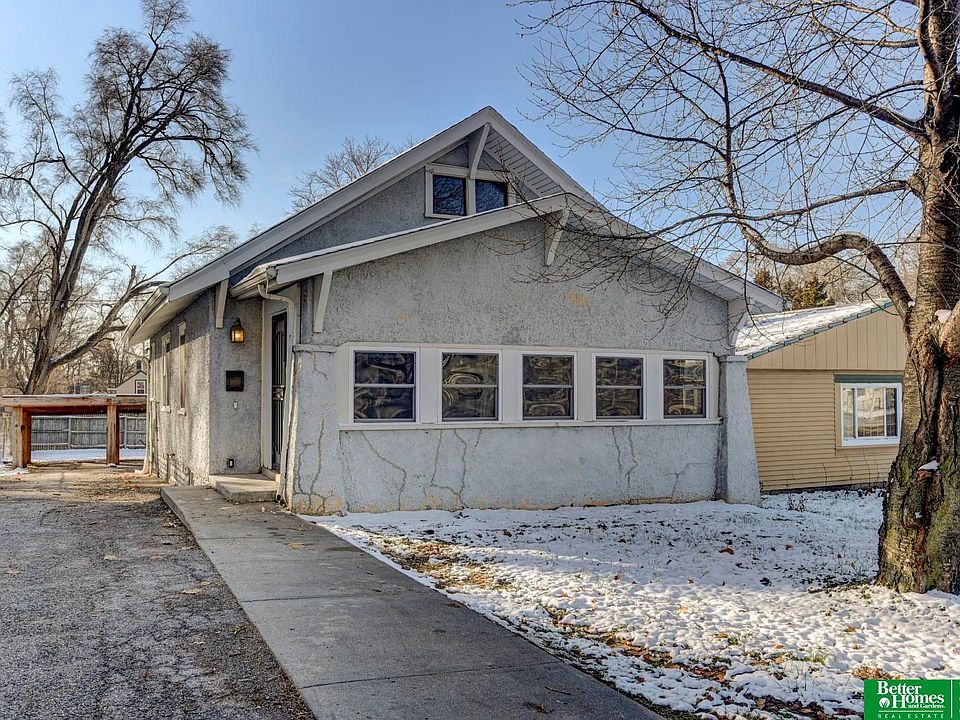 1st image of 4541 Burdette St