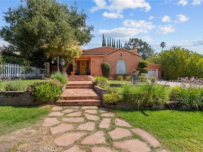 610 S Bel Aire Dr, Burbank, CA, 91501