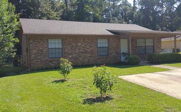 4th image of 115 Dawn Lauren Ln
