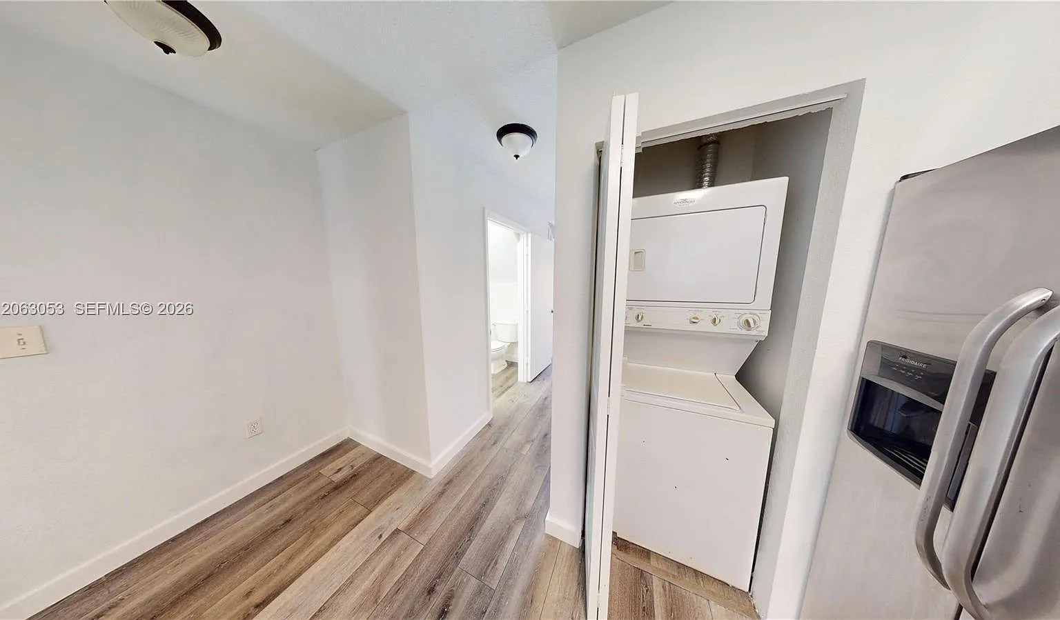 Aqua Vista Townhomes Cond — Photo 3