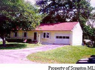 42 Oak Forest Dr, Tunkhannock, PA 18657