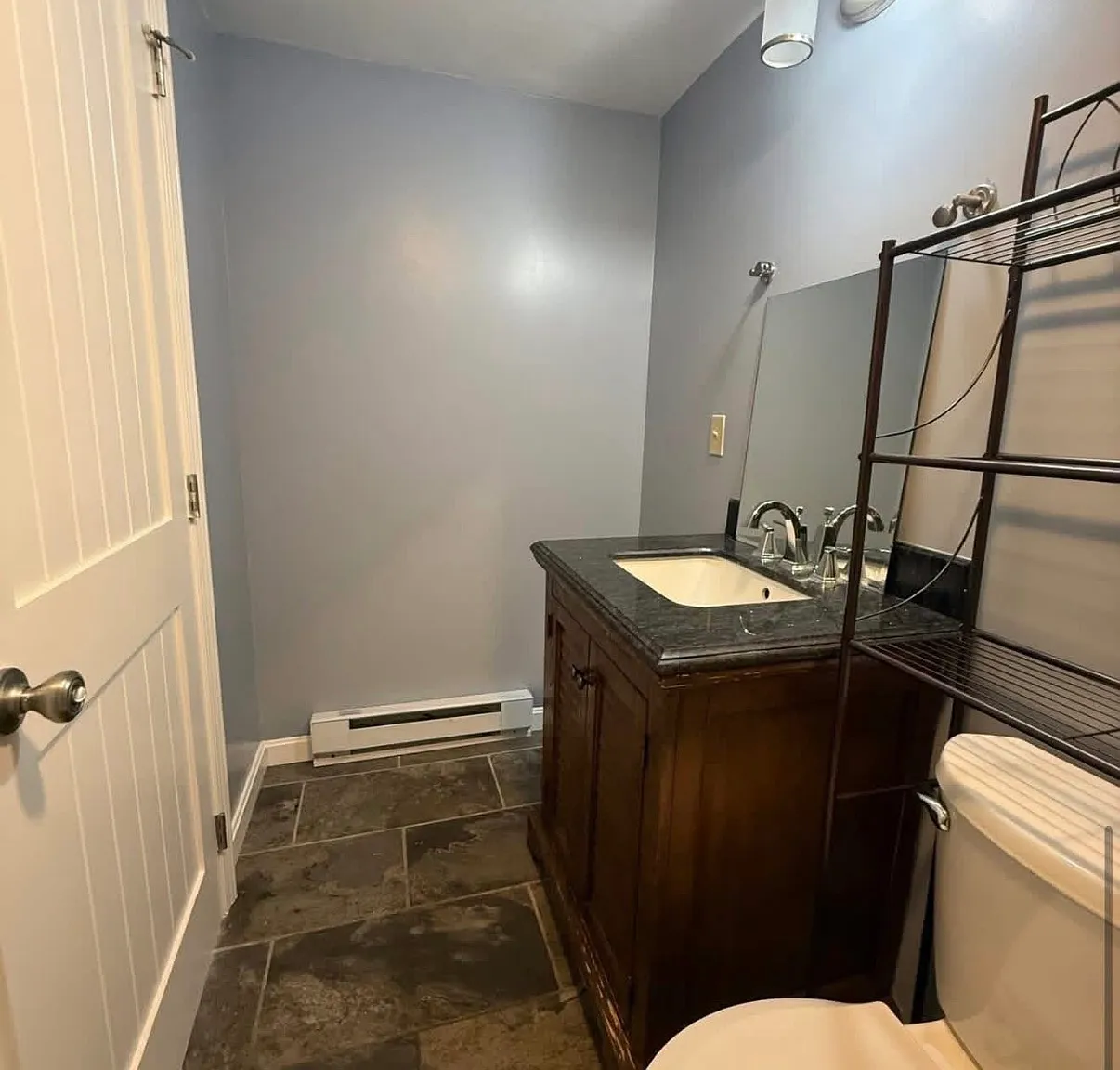 Studio, $1,400 — Photo 2