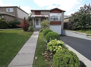 35 Garden Cres, Hamilton, ON L8V 4T3