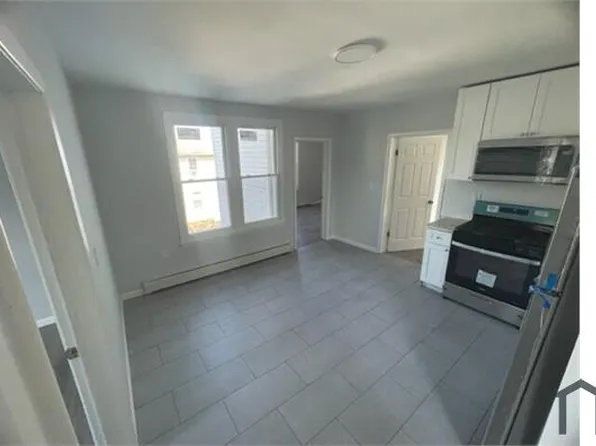 33 Union Ln, Mount Vernon, NY