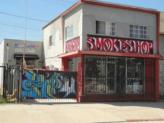 1st image of 4717 Crenshaw Blvd