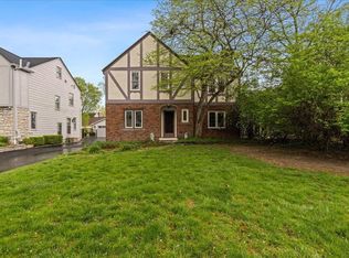 1951 Collingswood Rd, Columbus, OH 43221