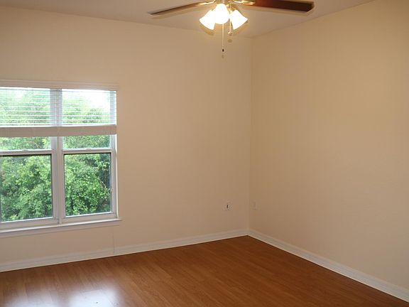 5th image of 1839 S Dovetail Dr