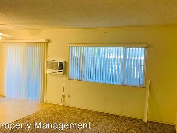 2nd image of 2523 E Ward Ter Unit B