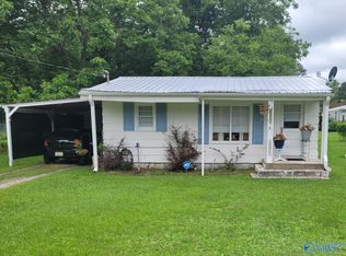 1105 Pattillo St SW, Hartselle, AL 35640