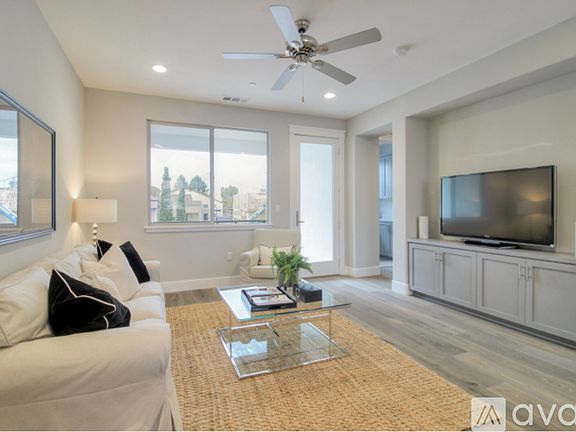 5th image of 288 Sunflower Ln