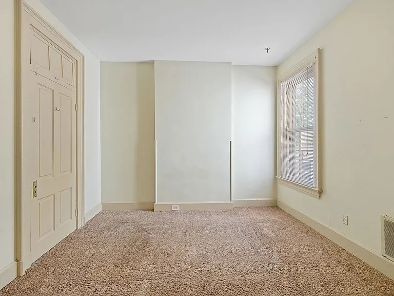 30 E Hollister St #2 — Photo 7
