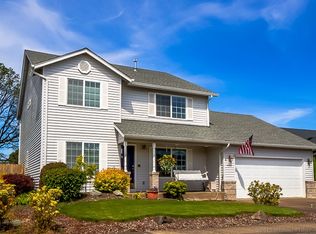 1063 Mount View Ln, Molalla, OR 97038