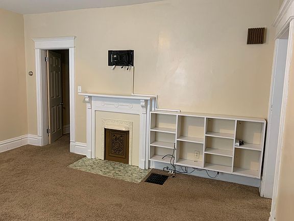 4th image of 816 N Columbus St #A