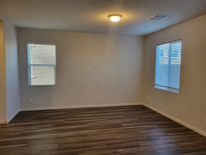 8784 Candelabra Ct — Photo 2