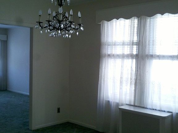 5th image of 9005 Fort Hamilton Pkwy