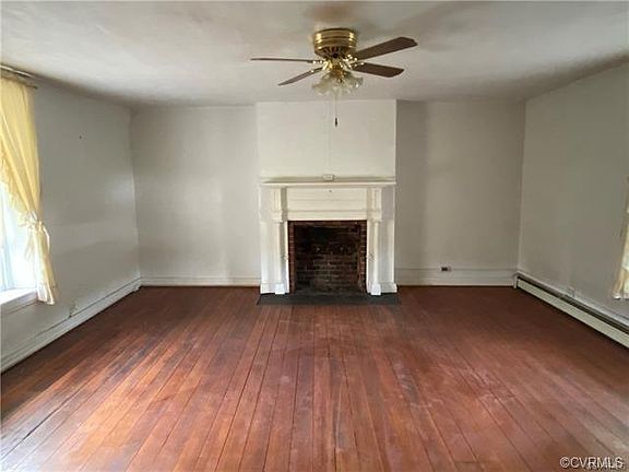 3rd image of 402 Forest Ave