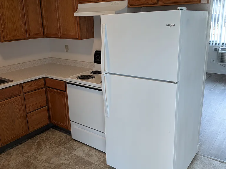 7926 SE Johnson Creek Blvd #2 — Photo 9