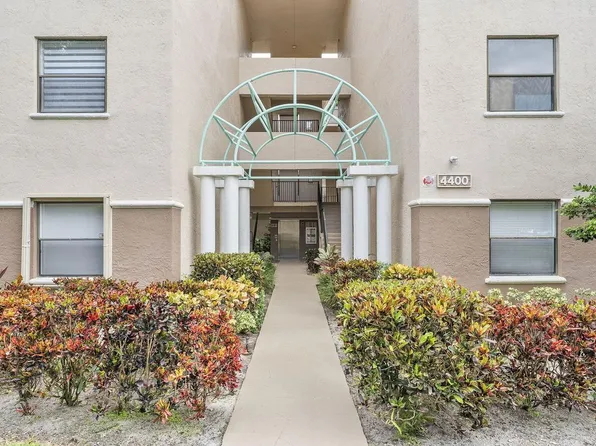 4400 NW 30th St APT 328, Pompano Beach, FL 33066