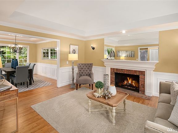 5th image of 20523 NE 35th Pl