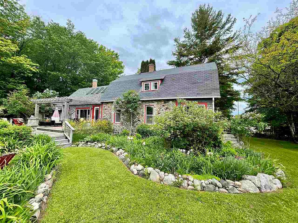 33985 Kings Hwy, Beaver Island, MI 49782 Zillow