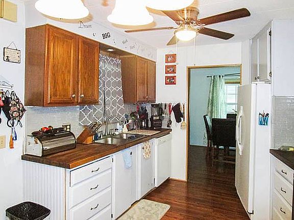 5th image of 217 Highland Dr