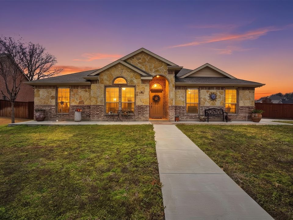 1st image of 3701 Dutch Iris Ln