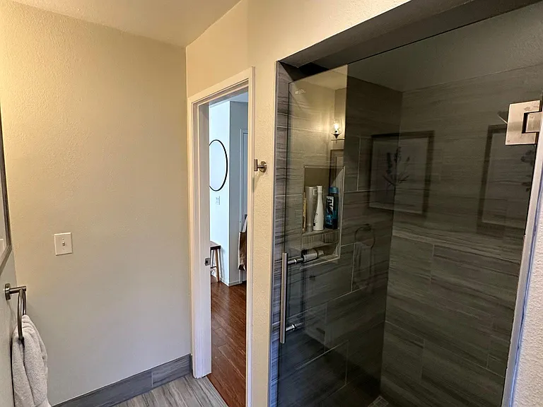 559 W Richmond Ave — Photo 9