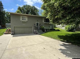 1727 N Garden St, New Ulm, MN 56073