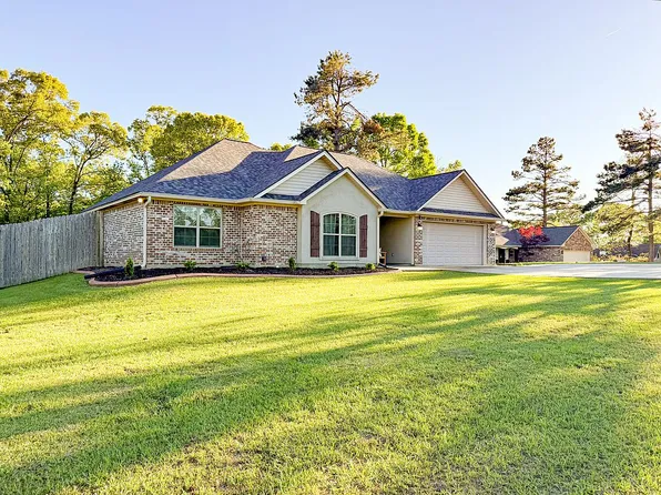 177 Laguna Villas Dr, Calhoun, LA 71225