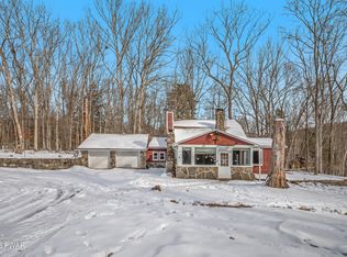 3146 Bear Swamp Rd, East Stroudsburg, PA 18302