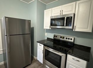 27 Ellen Ave #1R, Chicopee, MA 01013