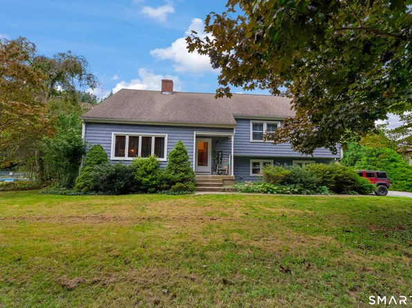 30 High Ridge Drive, Waterford, CT 06385
