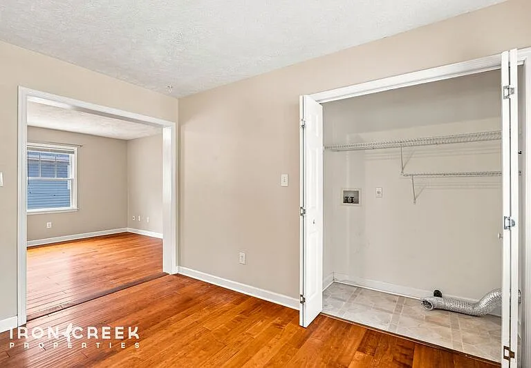 16 Spinet St — Photo 12