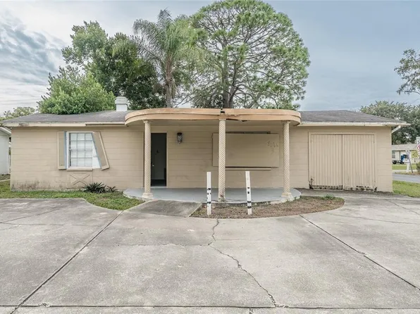 4834 Mile Stretch Dr, Holiday, FL 34690