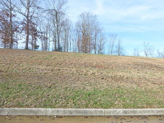 2nd image of 125 Highland Reserve Way