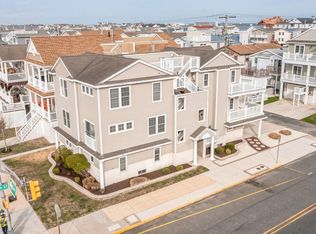 3961 West Ave APT 1, Ocean City, NJ 08226