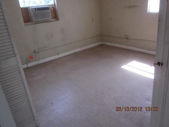 2nd image of 728 Truman Street