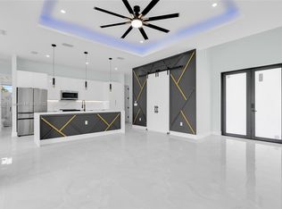 3209 45th St SW, Lehigh Acres, FL 33976