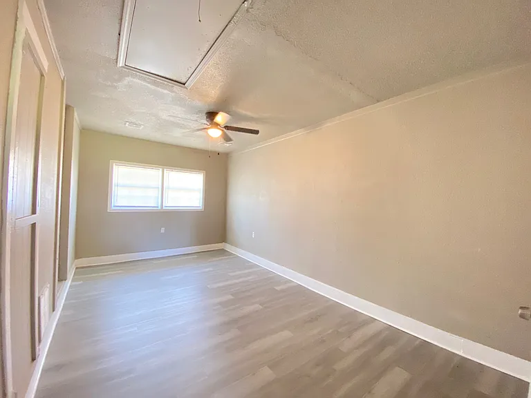 3309 SW 19th St — Photo 32
