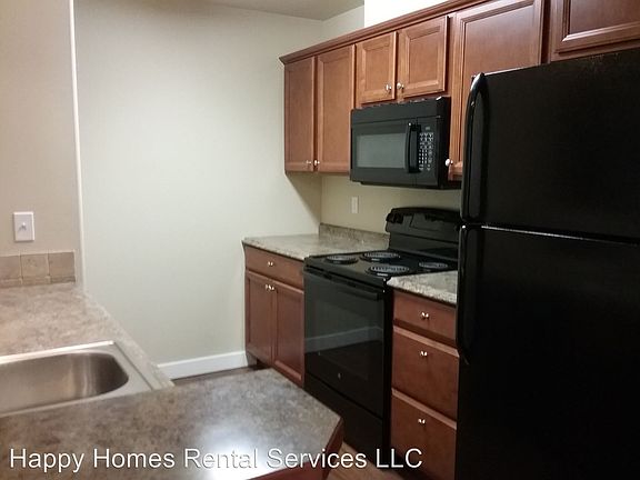 2nd image of 4022 N Player Dr APT 7A
