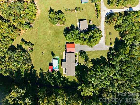 3rd image of 1130 Wetmore Rd