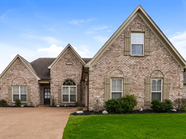 2647 Champion Hills Dr, Southaven, MS 38672