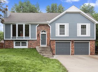 11637 Caenen St, Overland Park, KS 66210