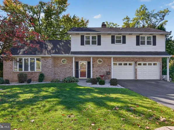 4711 Broadway St, Harrisburg, PA 17111